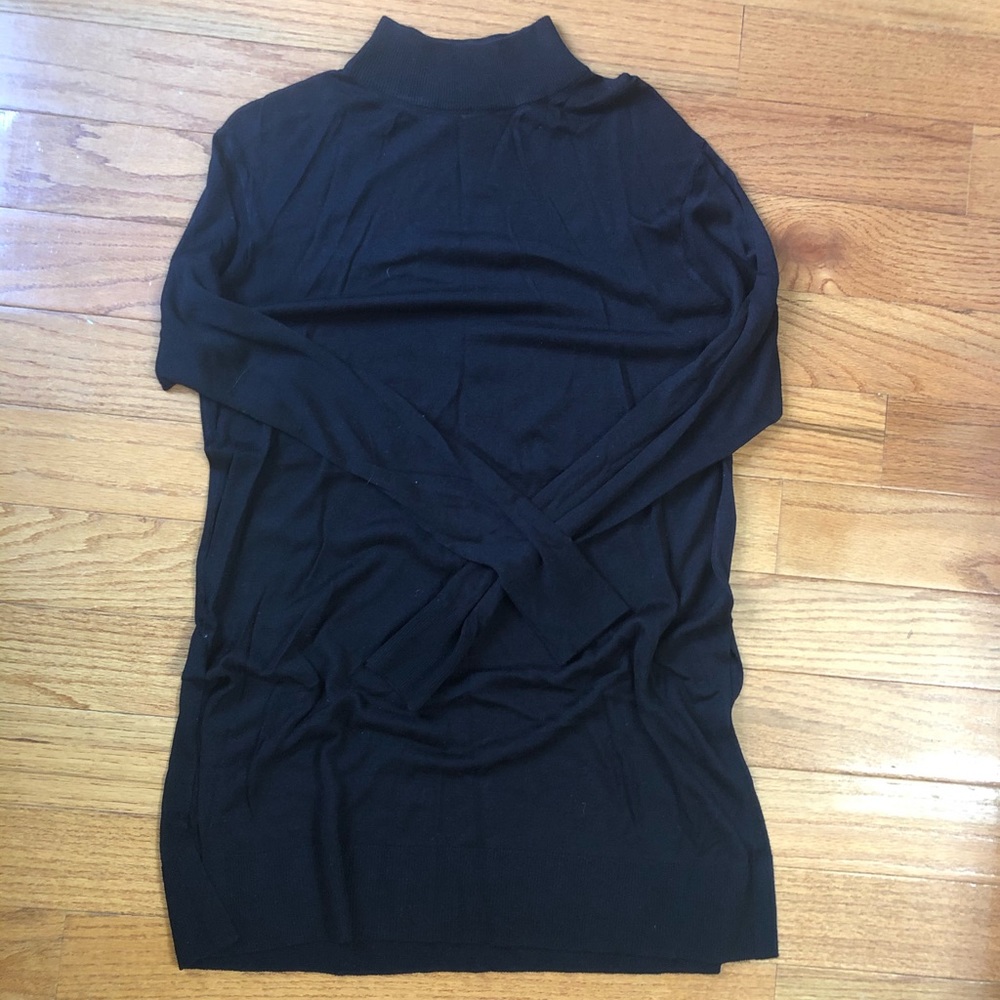 H&M light weight fine knit tunic